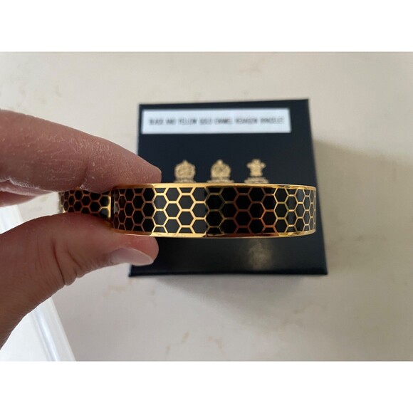 Halcyon Days Black Enamel/Yellow Gold Plated Hexagon Hinged Bangle Bracelet - Picture 6 of 8